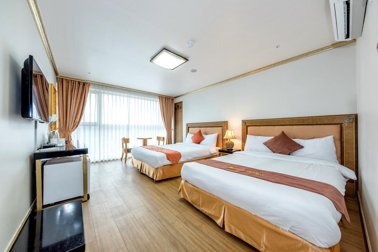 Pearly Hotel Jeju Extérieur photo