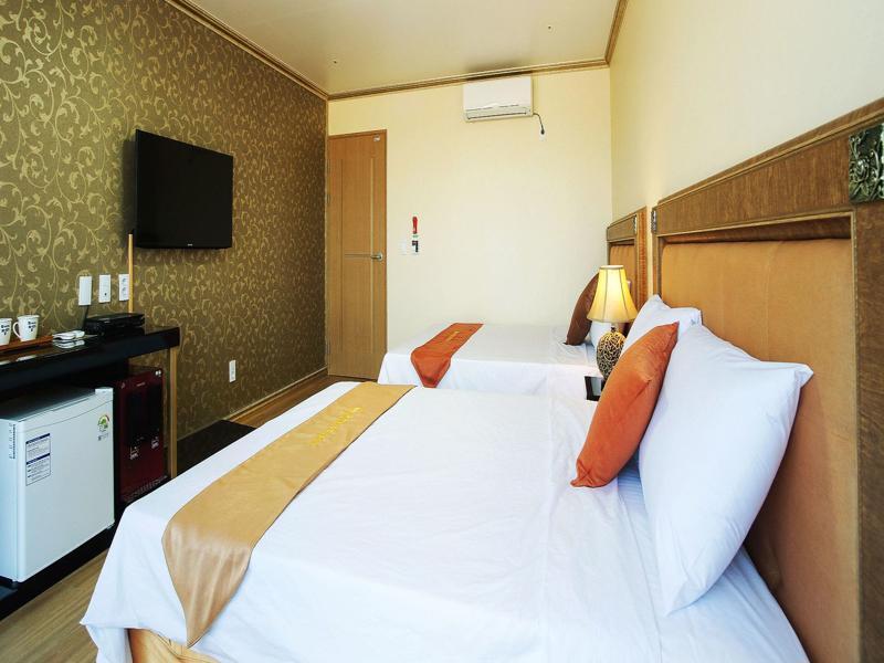 Pearly Hotel Jeju Extérieur photo